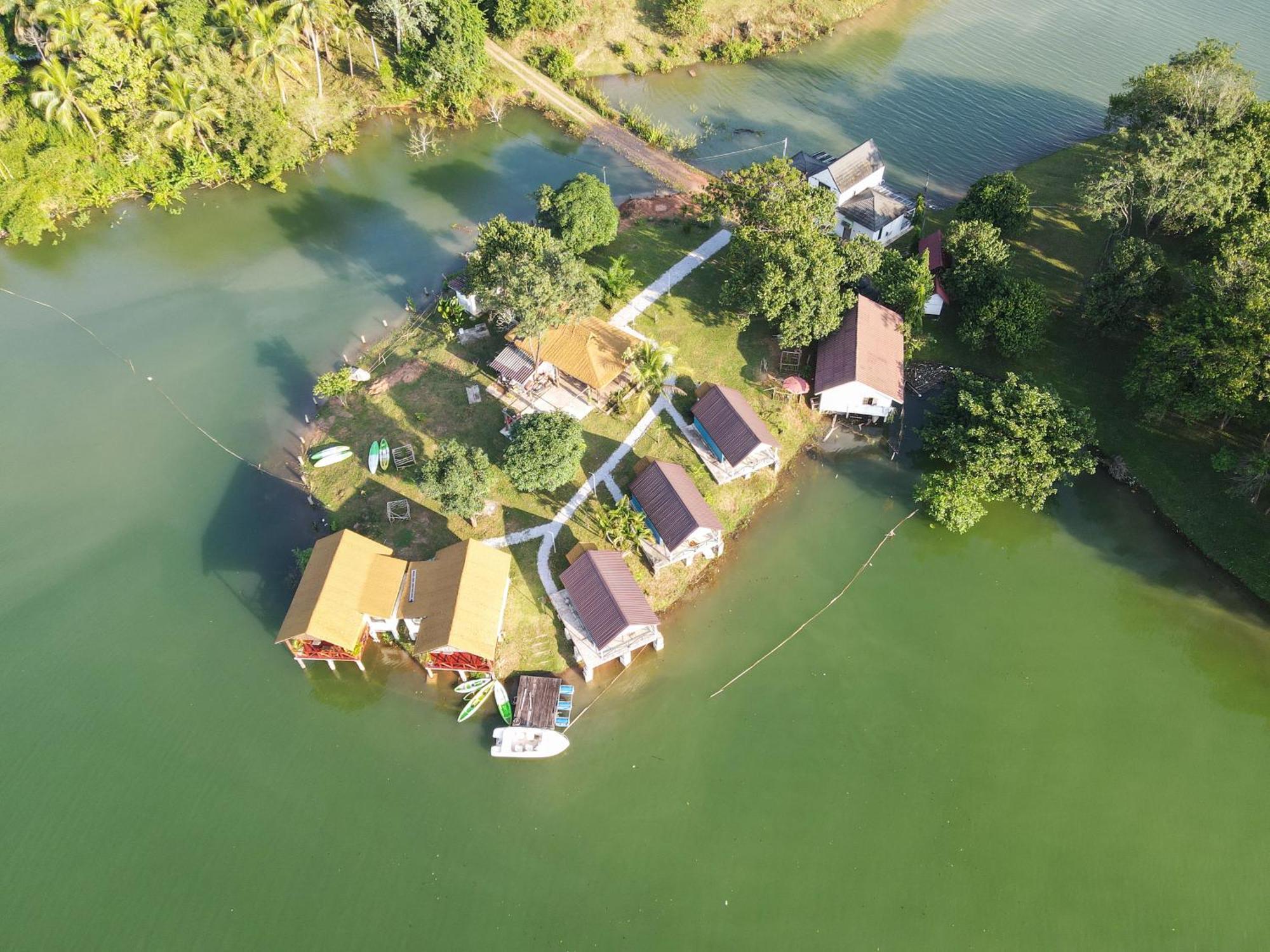 Sunset Nam Ngum Resort Vang Vieng Exterior photo