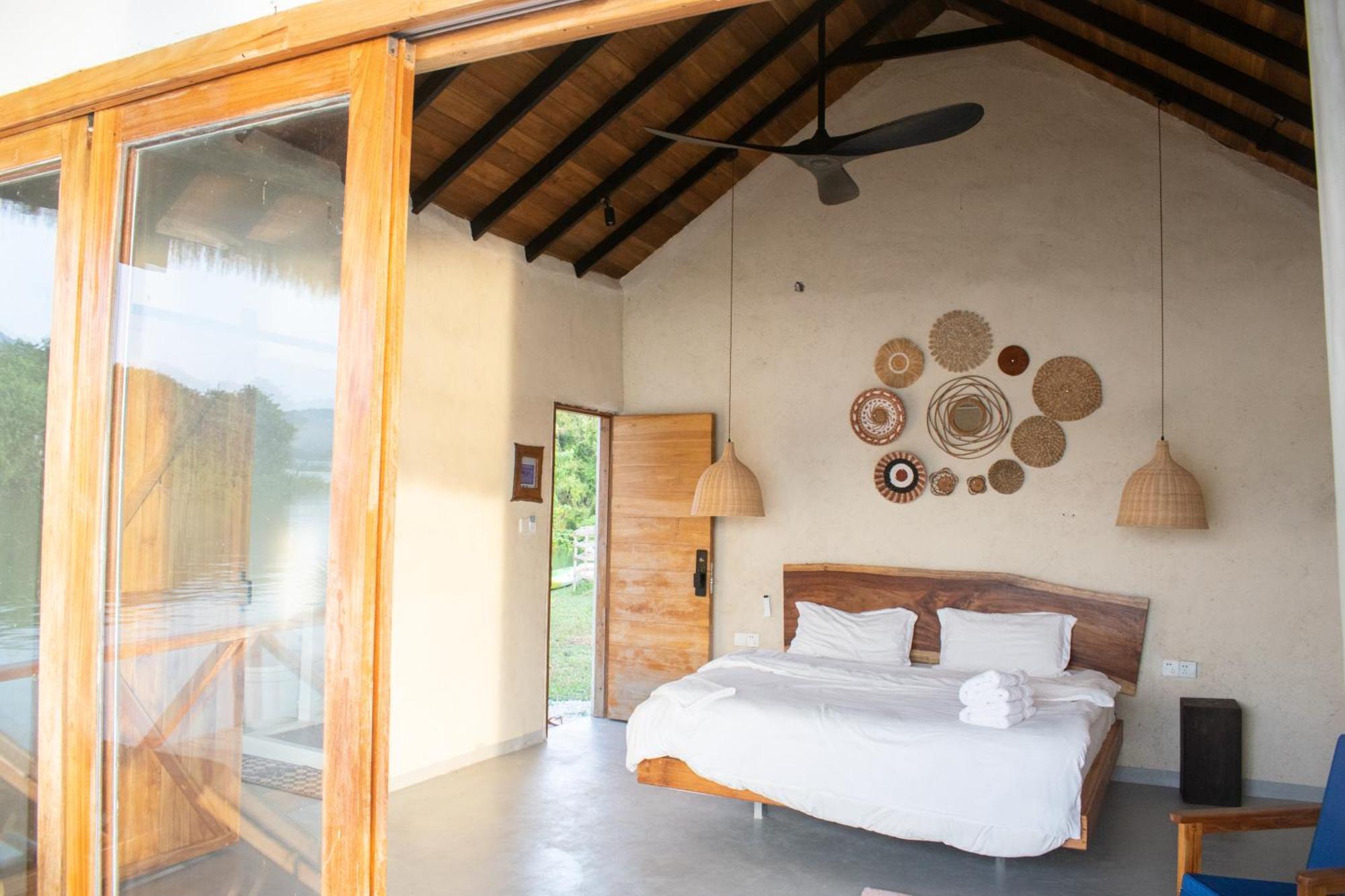 Sunset Nam Ngum Resort Vang Vieng Exterior photo